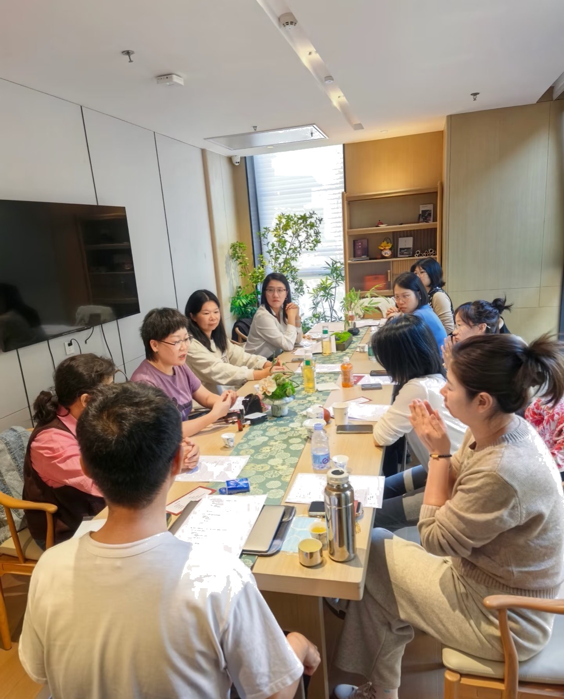 各地办卡沙龙：面对面讲解开户与第一张卡